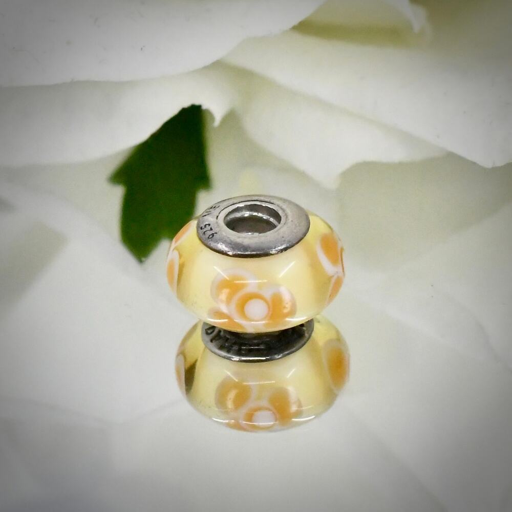Authentic Pandora 790645 Flowers For You Murano Glass Charm 925 Silver